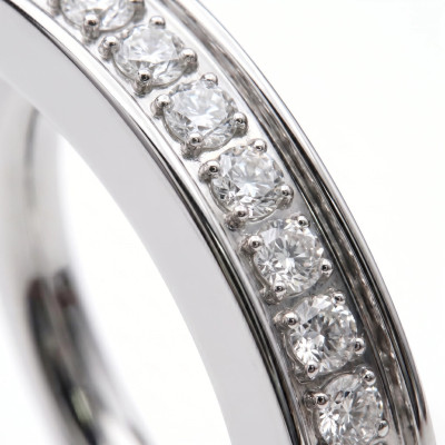 Navel Ring with Cubic Zirconia in Prong Setting Implant Grade Titanium with Hinge