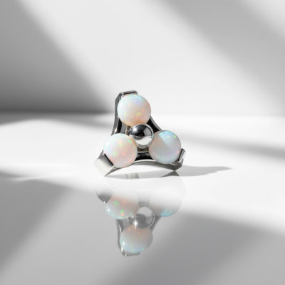 Top Trinity de Opalas em Triângulo de Titânio Grau Implante com Rosca Interna