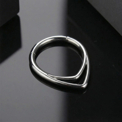 Aro con Doble Línea en Forma de Chevrón con Bisagra de Titanio Grado Implante