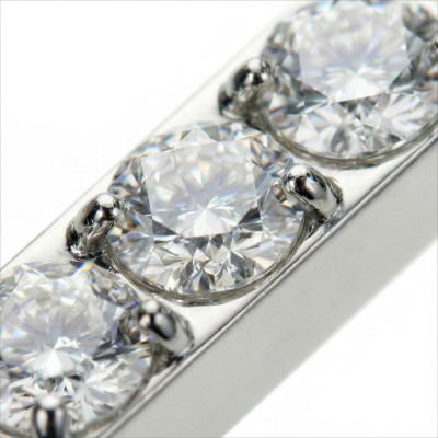 Top 3 Circonitas en Línea con Engaste CNC en Barra Recta de Titanio Grado Implante con Rosca Interna